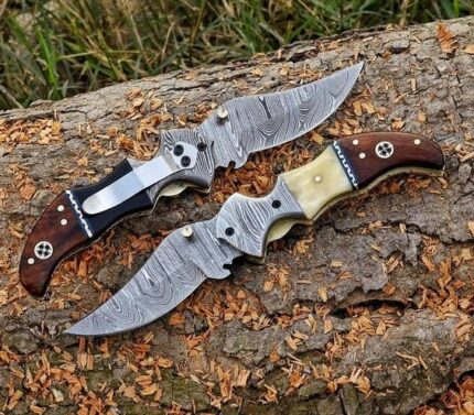 Handmade Damascus Folding Pocket Knife – Two-Tone Wood & Bone Handle with Damascus Bolster