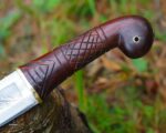 Handmade Scimitar Short Sword – Engraved Fuller Blade with Brass Fittings & Leather Scabbard - Image 3